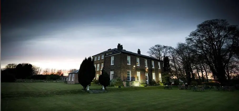 Rowley Manor Hotel