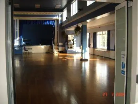 Farnham Memorial Hall