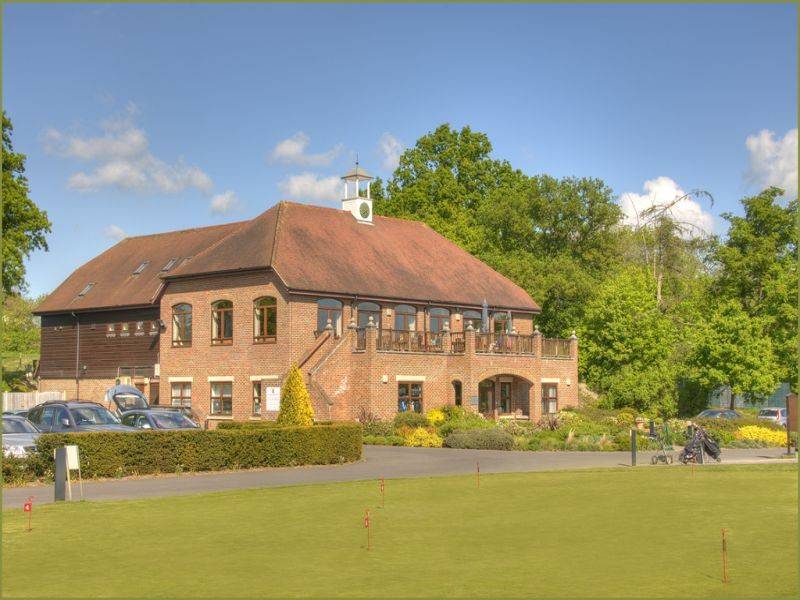 Bearsted Golf Club, Bearsted, Kent - 3 miles from Maidstone, 2 miles ...