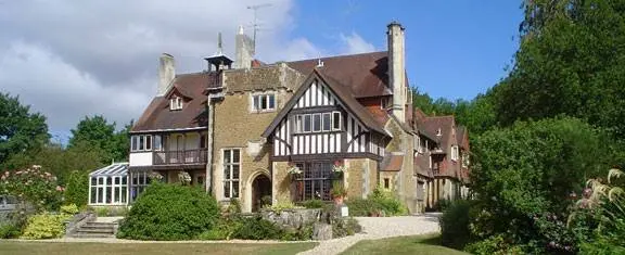 Farnham House Hotel