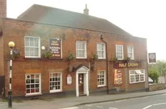 Half Crown, Benfleet