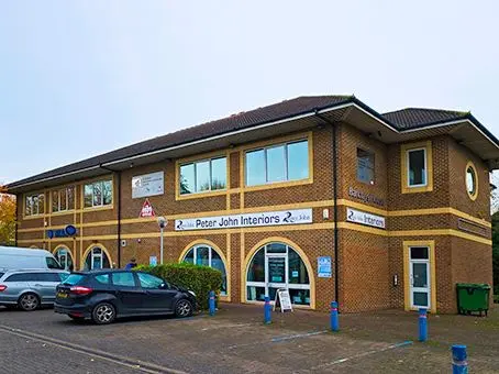 Aylesbury, (Hot office) Office space