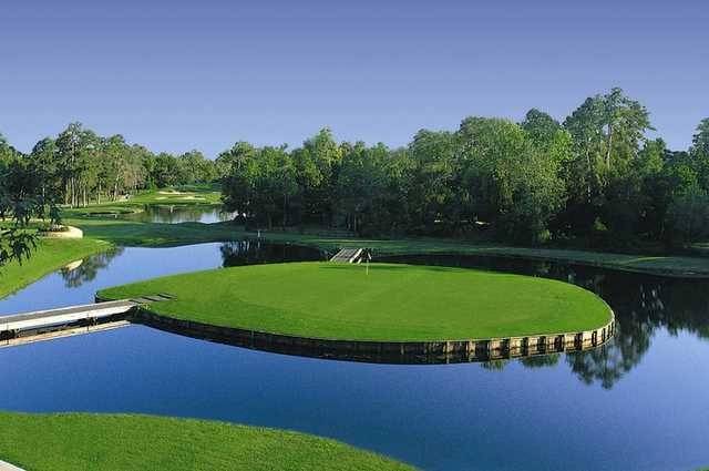 Woodlands Golf & Country Club