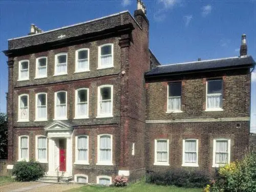 Ruskin House