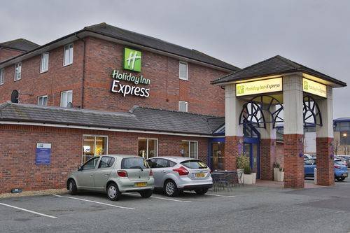 Holiday Inn Express Birmingham Lichfield