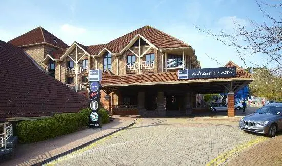 Village Urban Resort Swindon