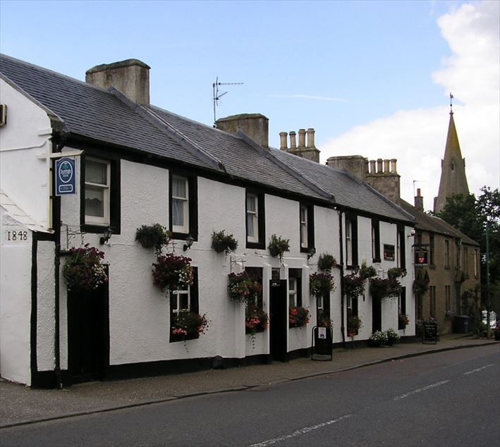 The Robertson Arms Hotel 