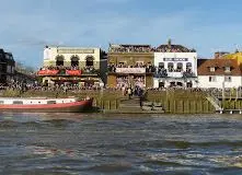 Auriol Kensington Rowing Club