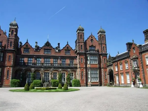 Capesthorne Hall