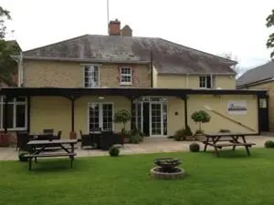 Millhouse Hotel & Restaurant