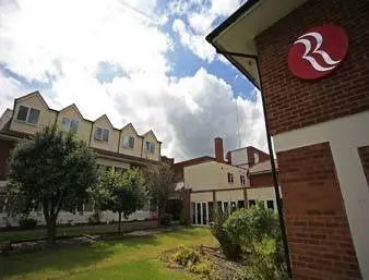 Ramada Warwick