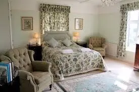 Stoneborough House Bed and Breakfast