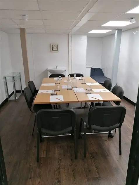 Bliss Room, Boardroom 8