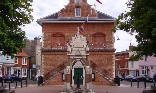 Woodbridge Town Hall