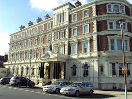 Queens Hotel