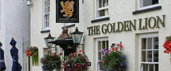 The Golden Lion, Magor