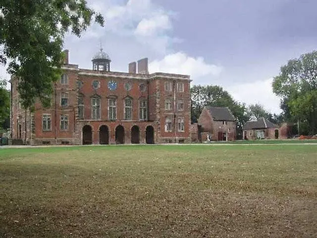 Appleby Magna, Sir John Moore Building