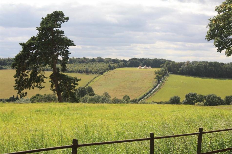 Country Field Weddings Rickmansworth Hertfordshire North Hill