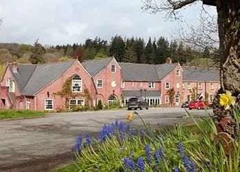 Fox & Hounds Hotel