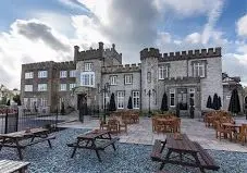 Hotel Ryde Castle