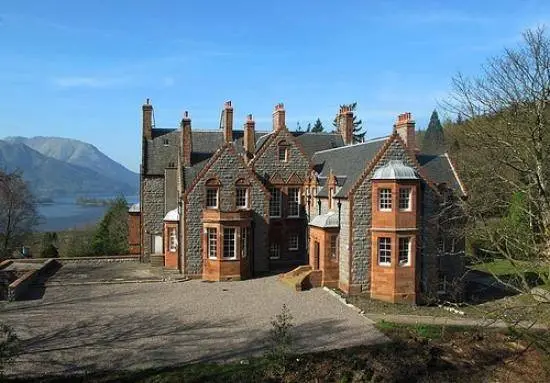 Glencoe House