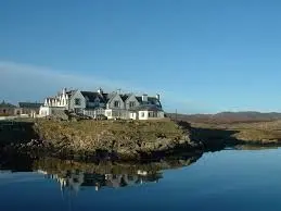 Lochboisdale Hotel