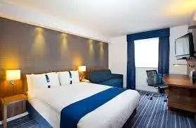 Holiday Inn Express London Gatwick – Crawley