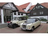 Lauras Vintage Limousines & Wedding Cars