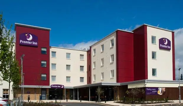 Premier Inn Bribbs Causeay