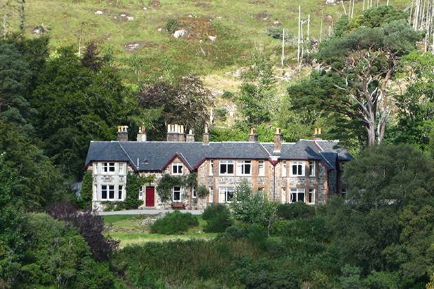 Glencanisp Lodge