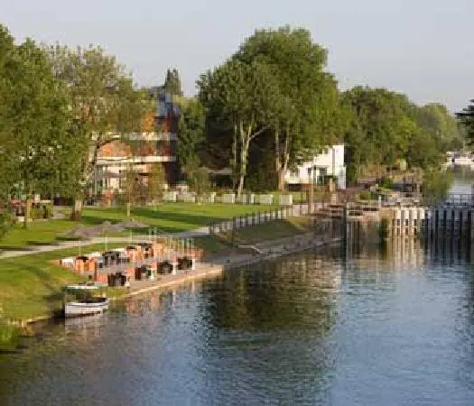 The runnymede-on-thames