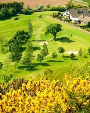 St Melyd Golf Club