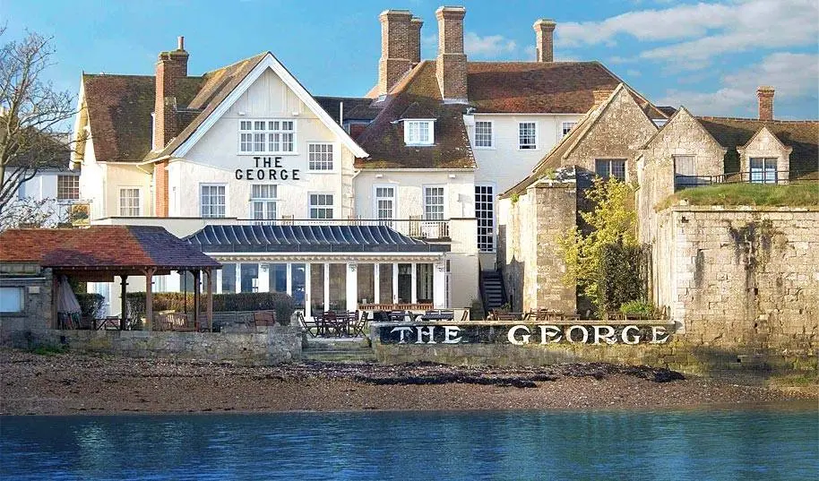 The George Hotel