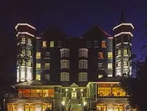 Metropole Hotel