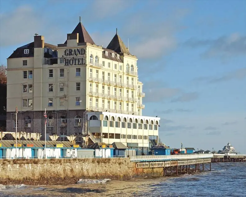 THE GRAND HOTEL