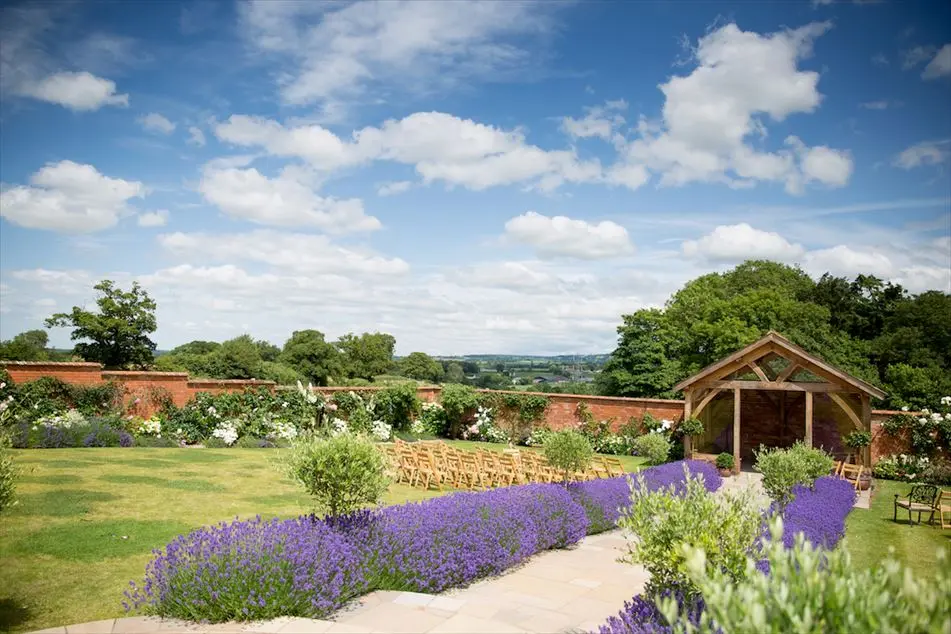 Upton Barn & Walled Garden