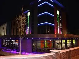 Holiday Inn Express Dunstable