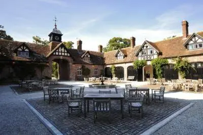 Lulworth Castle & Courtyard