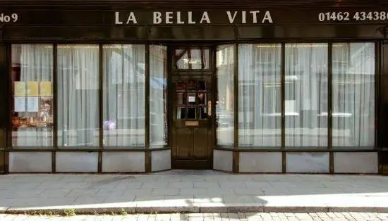 Bella Vita, Hitchin