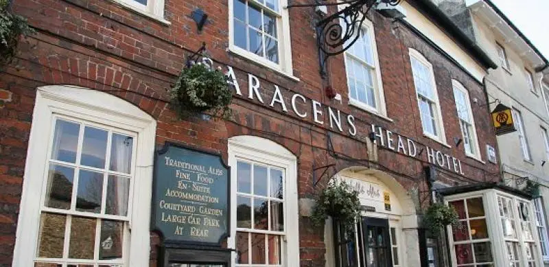 Saracen's Head Hotel