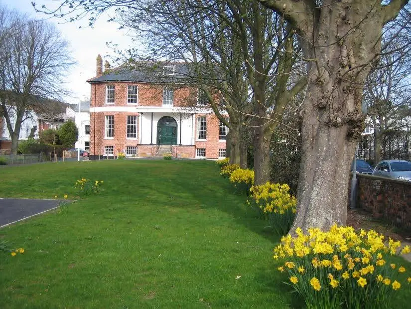 KENNAWAY HOUSE